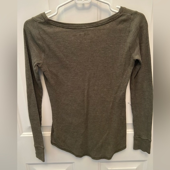 Dark Green Long Sleeve - Picture 4 of 4